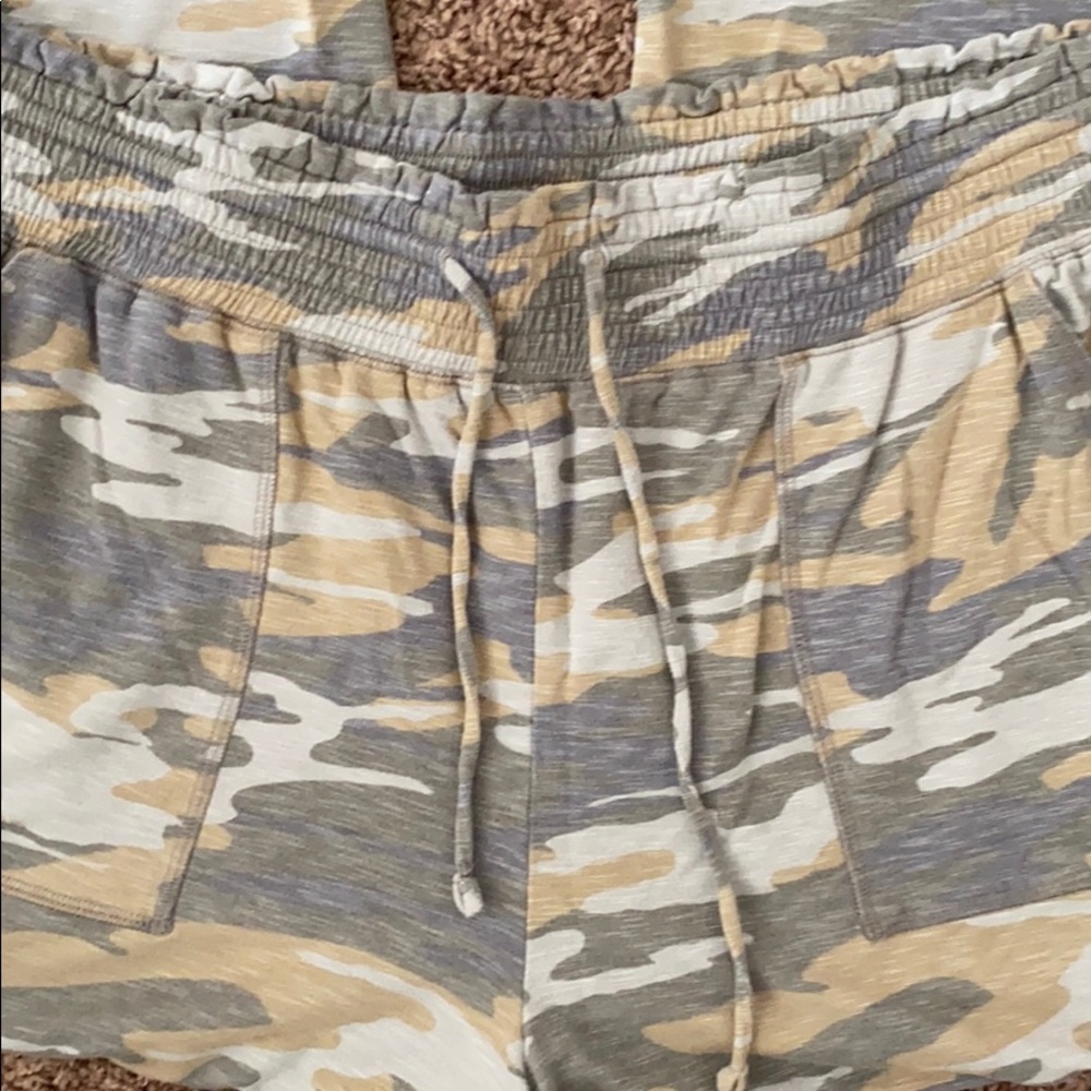 Express Camo Jogger Pants. - Picture 3 of 6